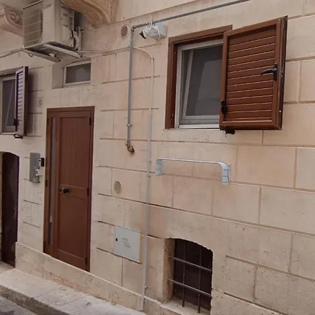 דירה Casa Lomenzo אוסטוני